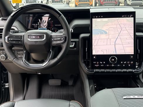 New 2026 GMC Yukon AT4 w/ AT4 Premium Plus Package AWD/4WD image 10