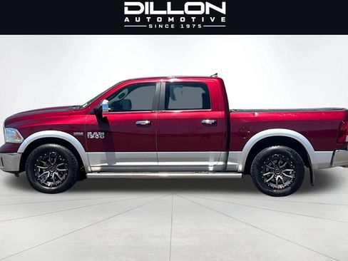 Used 2017 RAM 1500 Laramie w/ Convenience Group AWD/4WD image 7