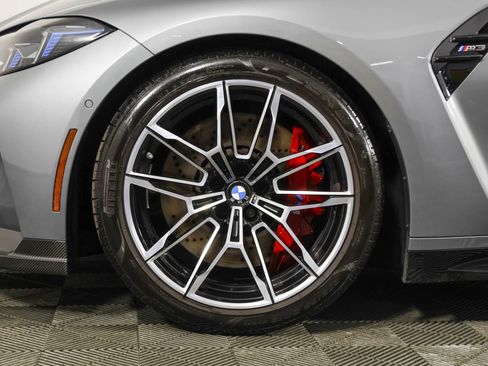 Used 2025 BMW M3 w/ Executive Package RWD image 16