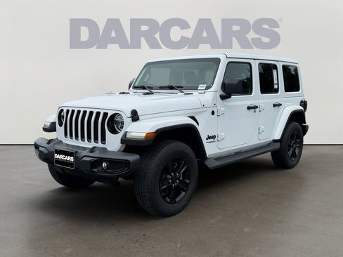 Used 2021 Jeep Wrangler Unlimited Sahara AWD/4WD image 3