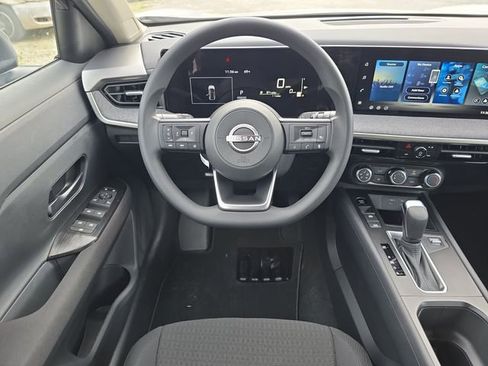 New 2026 Nissan Kicks S image 13