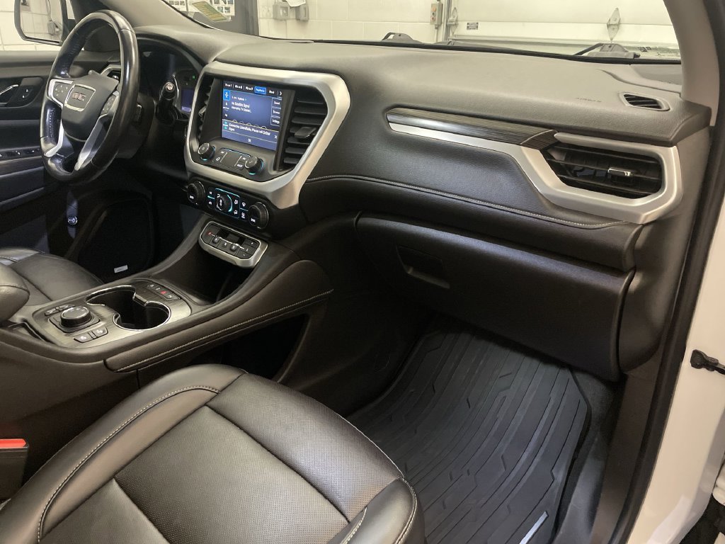 Used 2021 GMC Acadia SLT FWD image 23