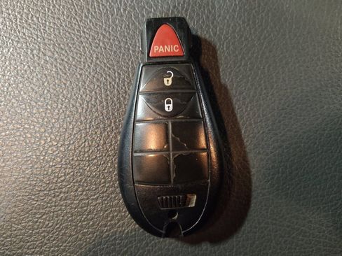 Used 2018 RAM 1500 Express w/ Express Value Package image 32