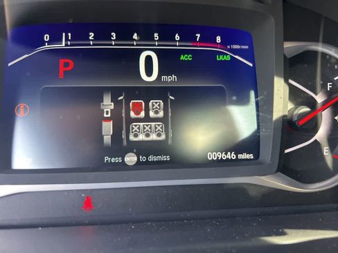 Used 2024 Honda Passport Black Edition image 2
