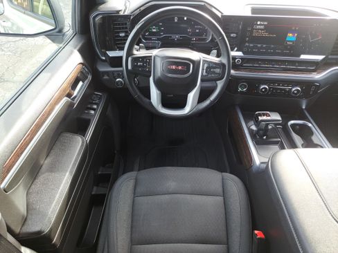 Used 2023 GMC Sierra 1500 Elevation image 10