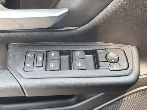 New 2026 RAM 1500 Express AWD/4WD image 12