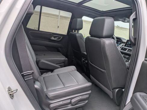 Used 2022 Chevrolet Tahoe LT AWD/4WD image 15