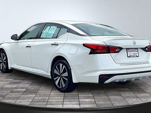 Used 2022 Nissan Altima 2.5 SV FWD image 4
