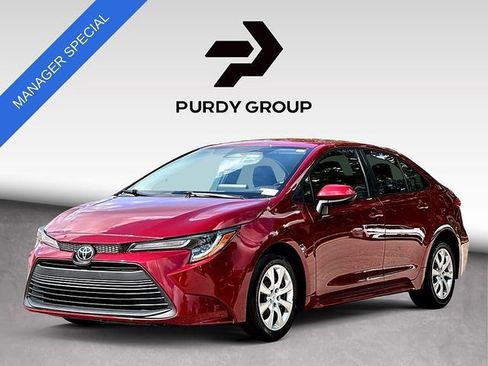 Used 2025 Toyota Corolla LE FWD image 4