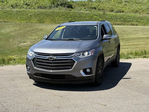 Used 2018 Chevrolet Traverse LT AWD/4WD image 1