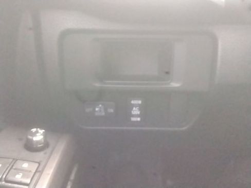 Used 2016 Toyota Tacoma TRD Off-Road w/ Premium & Technology Package image 18