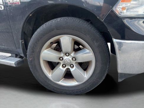 Used 2015 RAM 1500 Lone Star RWD image 23