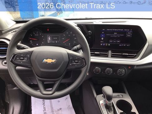 Used 2026 Chevrolet Trax LS w/ LS Convenience Package FWD image 2