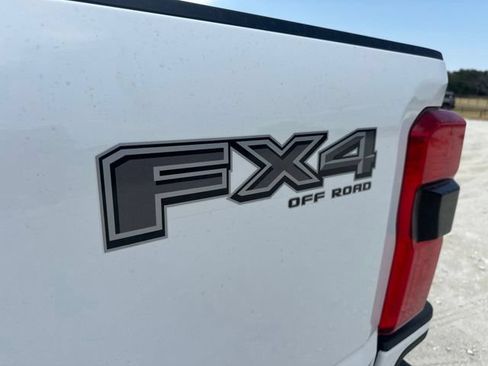 New 2026 Ford F350 Lariat w/ Black Appearance Package AWD/4WD image 16