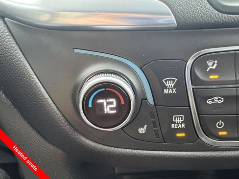 Used 2021 Chevrolet Equinox LT image 5