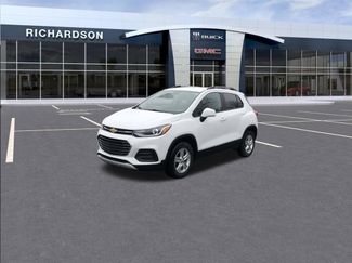 Used 2022 Chevrolet Trax LT w/ LT Convenience Package 360° Tour