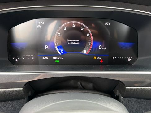 Certified 2024 Volkswagen Tiguan SE R-Line FWD image 14