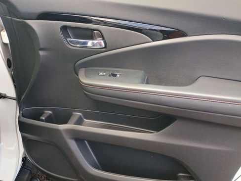 Used 2022 Honda Ridgeline Black Edition image 22