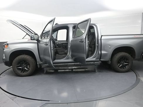 Used 2025 Chevrolet Silverado 1500 Custom Trail Boss AWD/4WD image 42