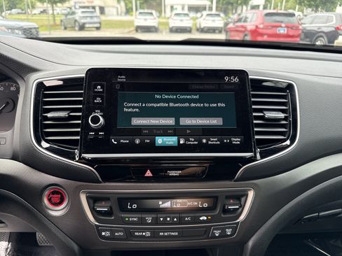 Certified 2025 Honda Ridgeline Sport image 24