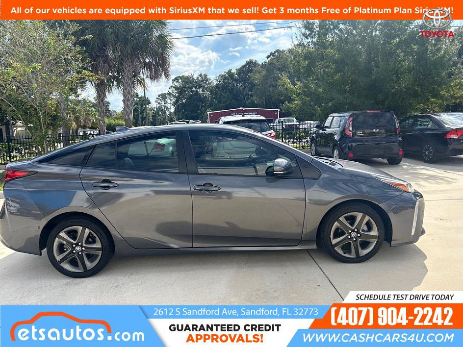 Used 2022 Toyota Prius Limited FWD image 4