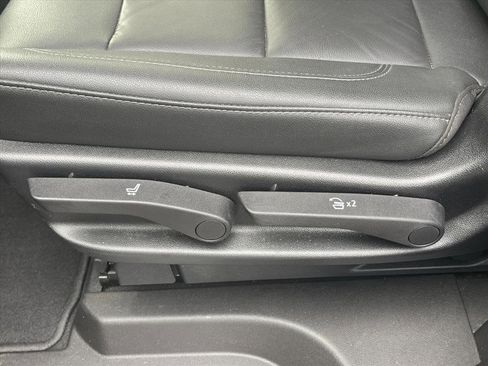 Certified 2021 Chevrolet Tahoe LT w/ Luxury Package image 23