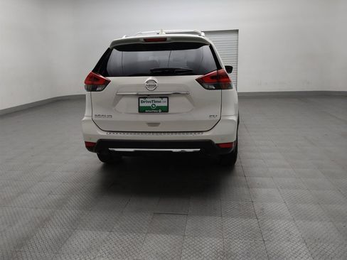 Used 2020 Nissan Rogue SV FWD image 7