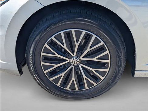 Used 2021 Volkswagen Jetta S image 22