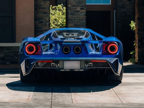 Used 2019 Ford GT image 16