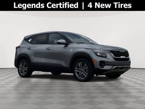 Used 2021 Kia Seltos LX AWD/4WD image 1
