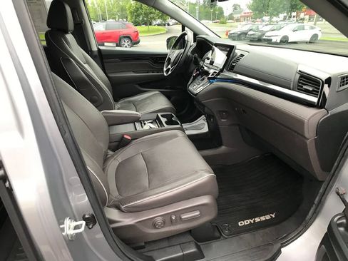 Used 2022 Honda Odyssey Elite image 13