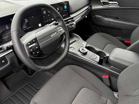 New 2026 Kia Sportage LX image 10