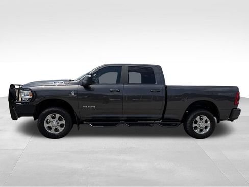 Used 2024 RAM 2500 Big Horn w/ Tech Package AWD/4WD image 2