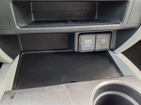 Used 2019 Honda Pilot LX image 8