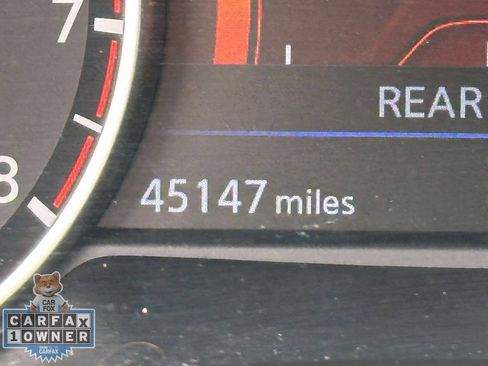 Used 2023 Nissan Maxima SR w/ Sport Mat Group FWD image 26