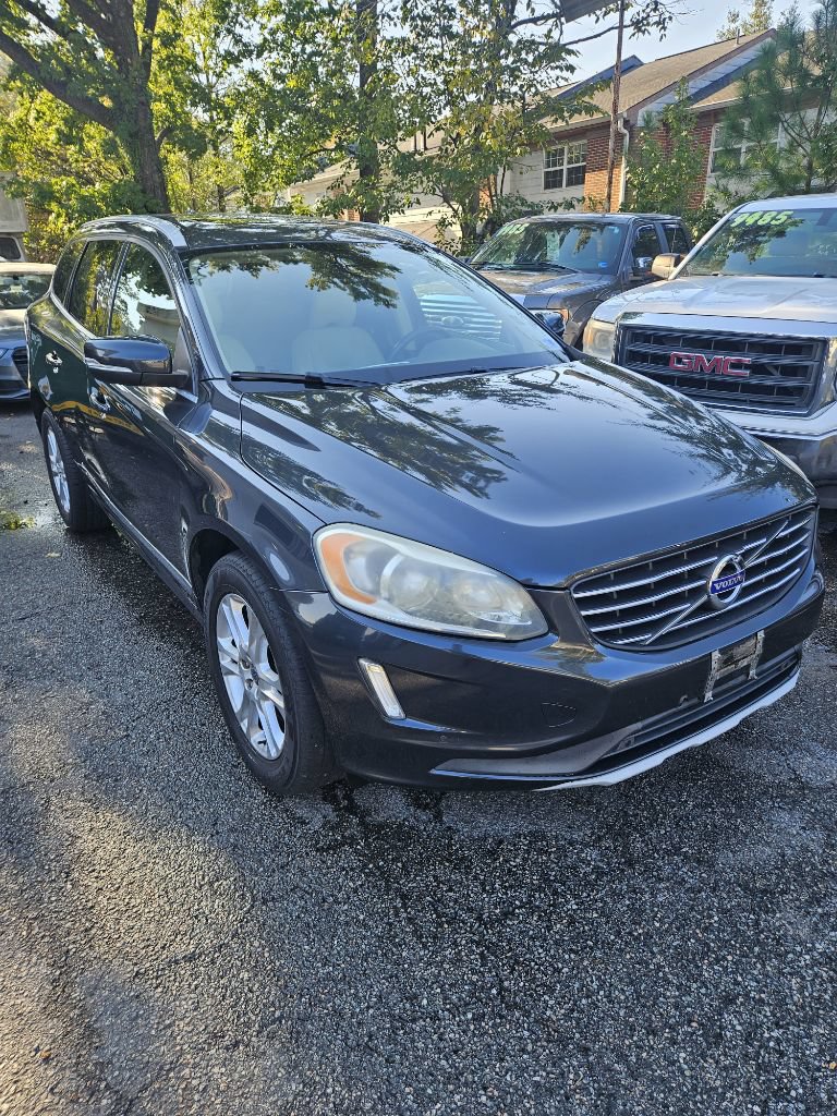 Used 2016 Volvo XC60 T5 Premier w/ Proximity Package AWD/4WD image 4