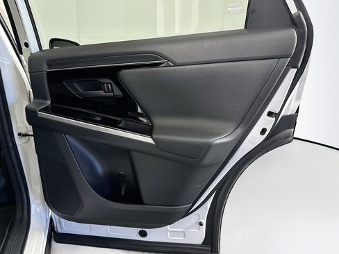 Used 2024 Toyota bZ4X XLE image 30