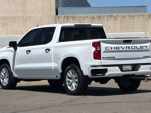 Used 2022 Chevrolet Silverado 1500 Custom RWD image 7