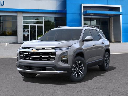 New 2025 Chevrolet Equinox LT w/ Convenience Package II image 6