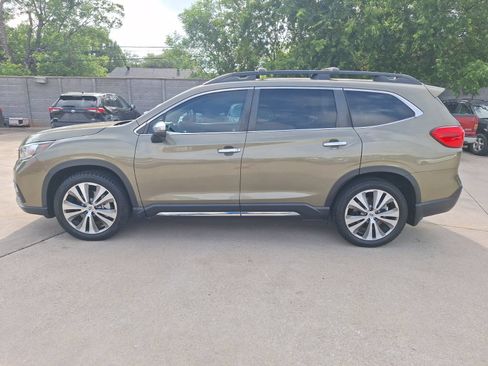 Used 2022 Subaru Ascent Touring w/ Popular Package #2A AWD/4WD image 3