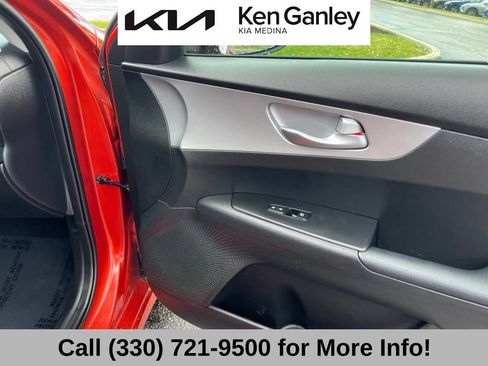 Certified 2023 Kia Forte LXS w/ LXS Technology Package FWD image 53