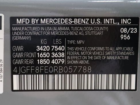 Used 2024 Mercedes-Benz GLS 580 4MATIC image 36