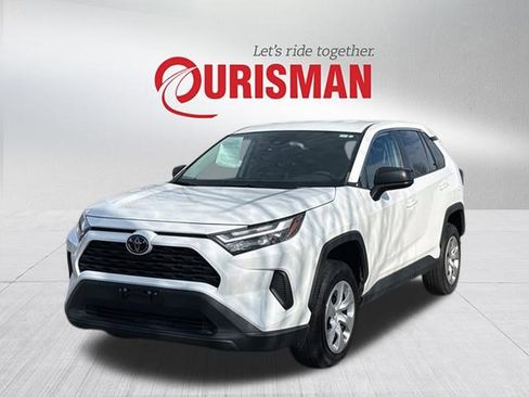 Used 2023 Toyota RAV4 LE image 5