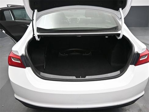 Used 2023 Chevrolet Malibu LT image 20