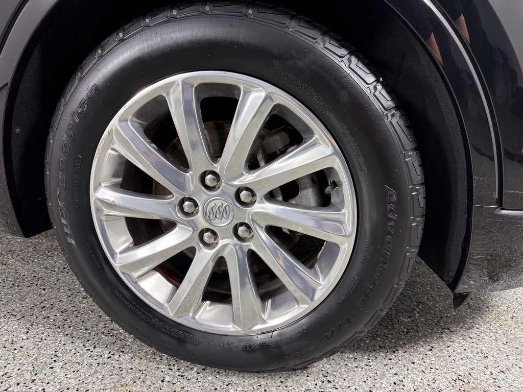 Used 2020 Buick Envision Essence FWD image 11