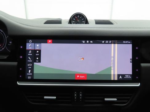 Used 2020 Porsche Cayenne Base image 14