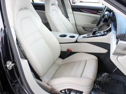 Used 2018 Porsche Panamera 4 AWD/4WD image 22