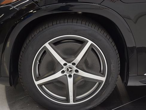 Used 2023 Mercedes-Benz EQS 580 4MATIC SUV image 11