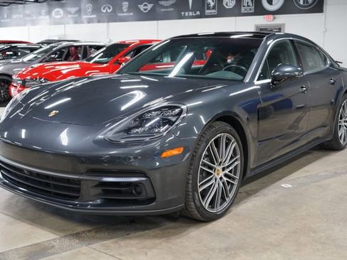 Used 2018 Porsche Panamera 4S AWD/4WD image 1