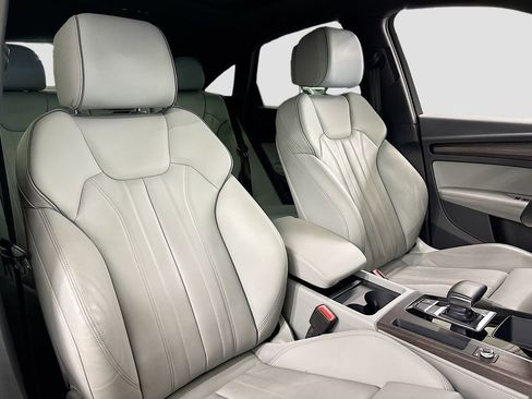 Used 2023 Audi Q5 2.0T Premium Plus w/ Premium Plus Package image 15